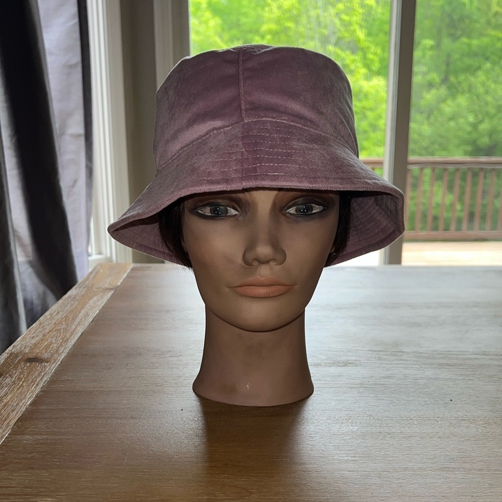 Anthropologie Pink Bucket Hat Plush Texture - Gem